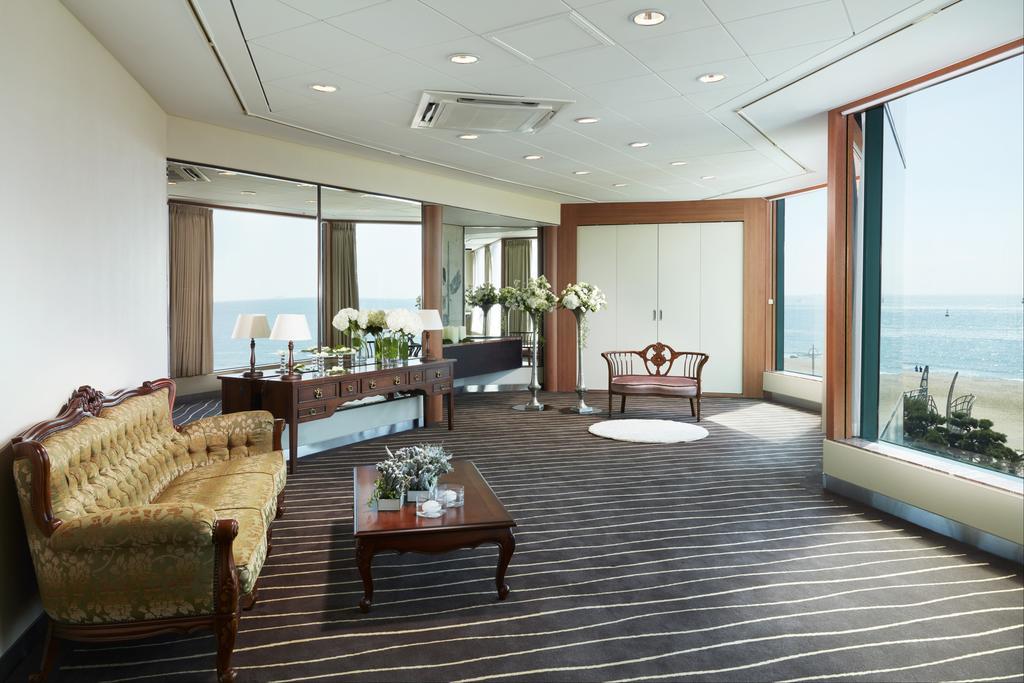 Grand Josun Pusan Zewnętrze zdjęcie The 30th floor of the hotel